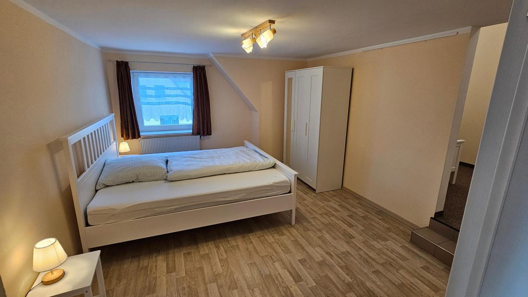 Sehr Schoenes Und Grosses Haus In Dresden - Partys Und Andere Feierlichkeiten Sind Wegen Eventueller Laermbelaestigung Nicht Gestattet Esterno foto