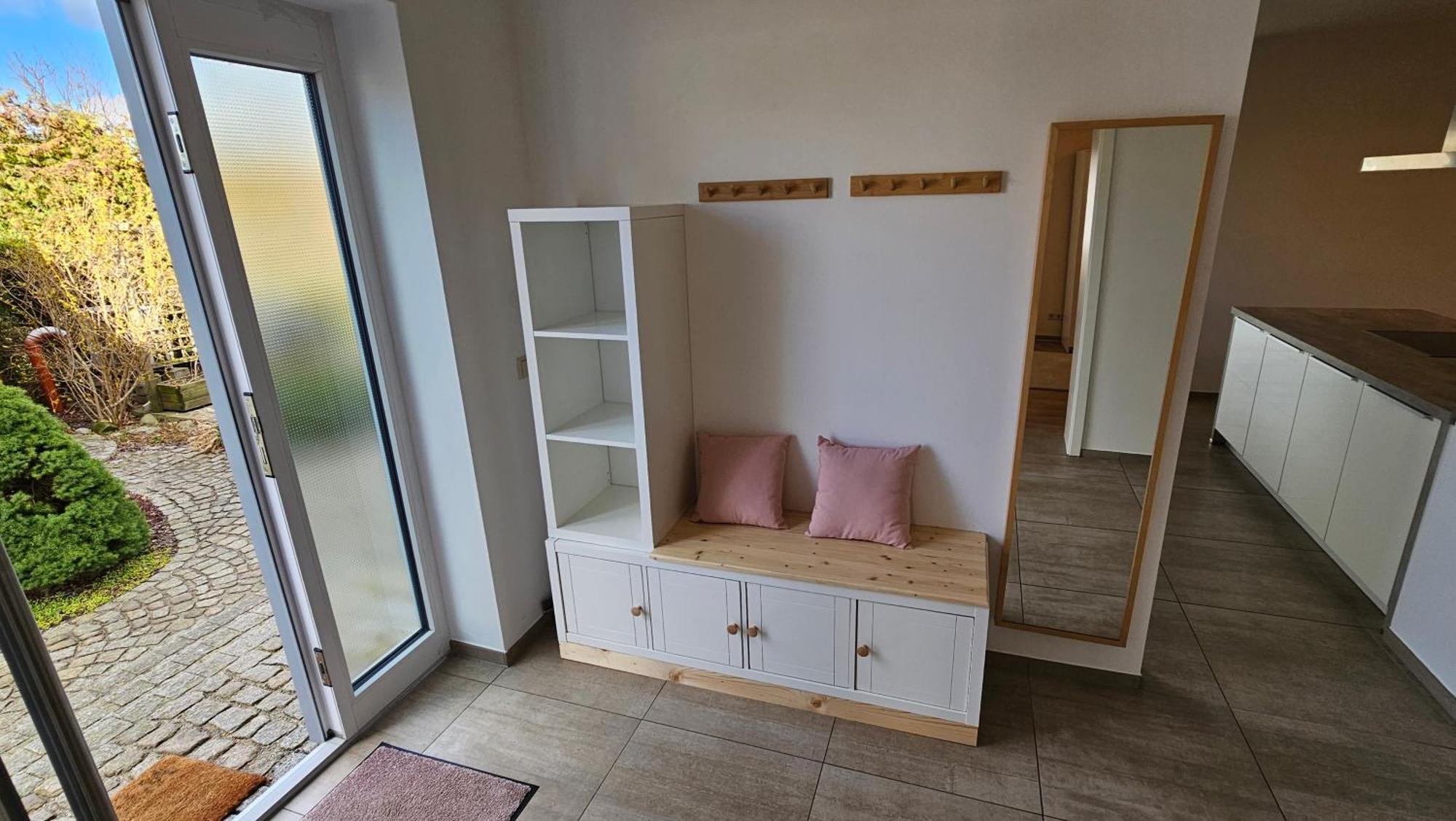 Sehr Schoenes Und Grosses Haus In Dresden - Partys Und Andere Feierlichkeiten Sind Wegen Eventueller Laermbelaestigung Nicht Gestattet Esterno foto